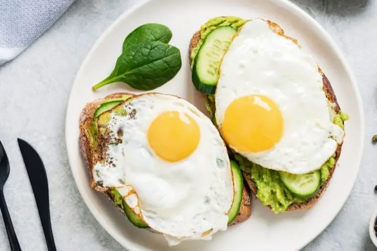 Are Eggs Healthy For Vegetarians? The Pros And Cons Of Eating Eggs